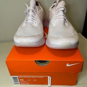 NWT Nike Epic React Flyknit